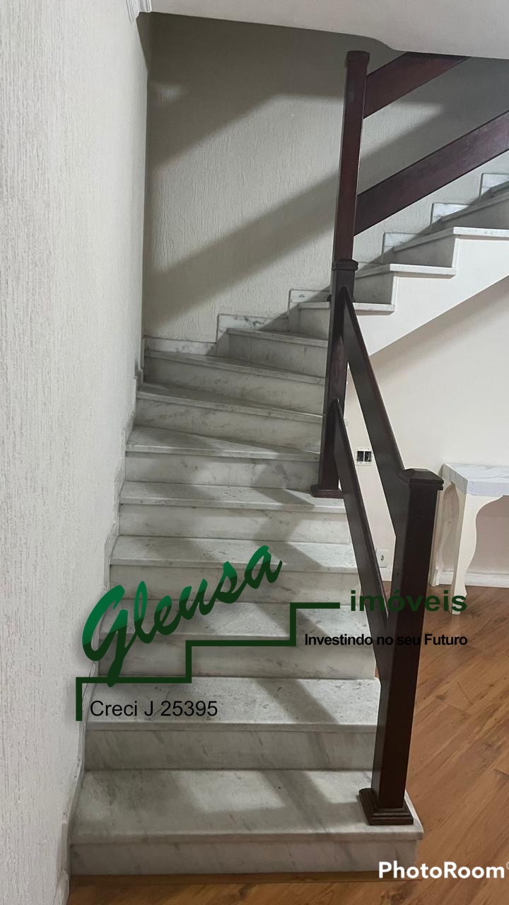 Casa, 3 quartos, 198 m² - Foto 35