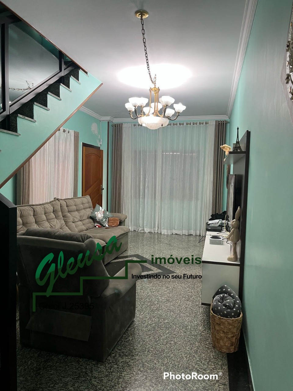 Casa, 3 quartos, 221 m² - Foto 1