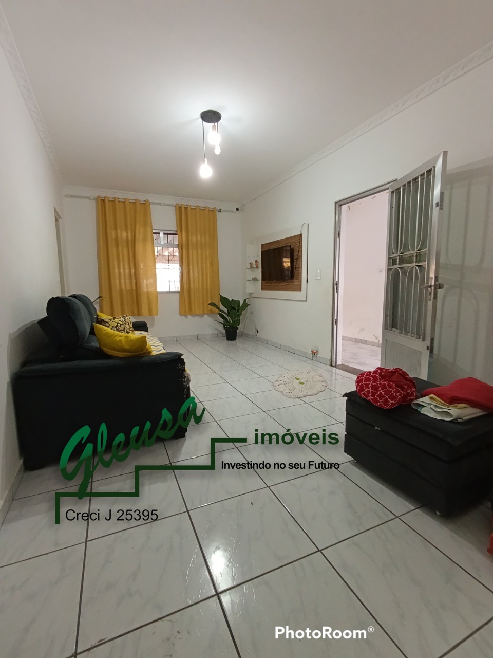Casa, 3 quartos, 264 m² - Foto 1