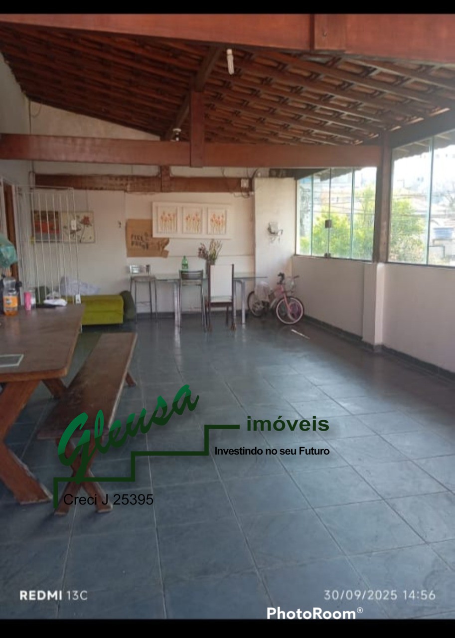 Casa, 5 quartos, 250 m² - Foto 30
