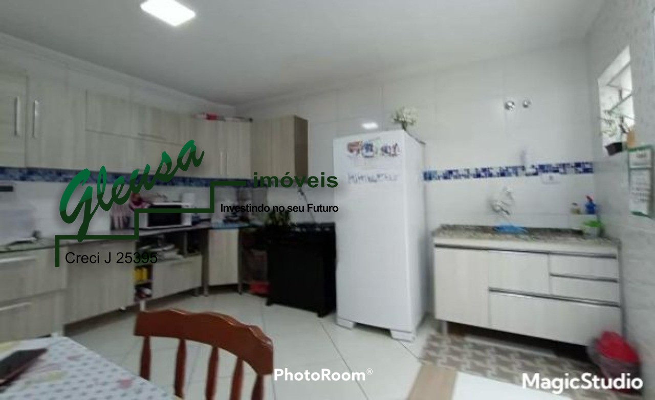 Casa, 3 quartos, 240 m² - Foto 6