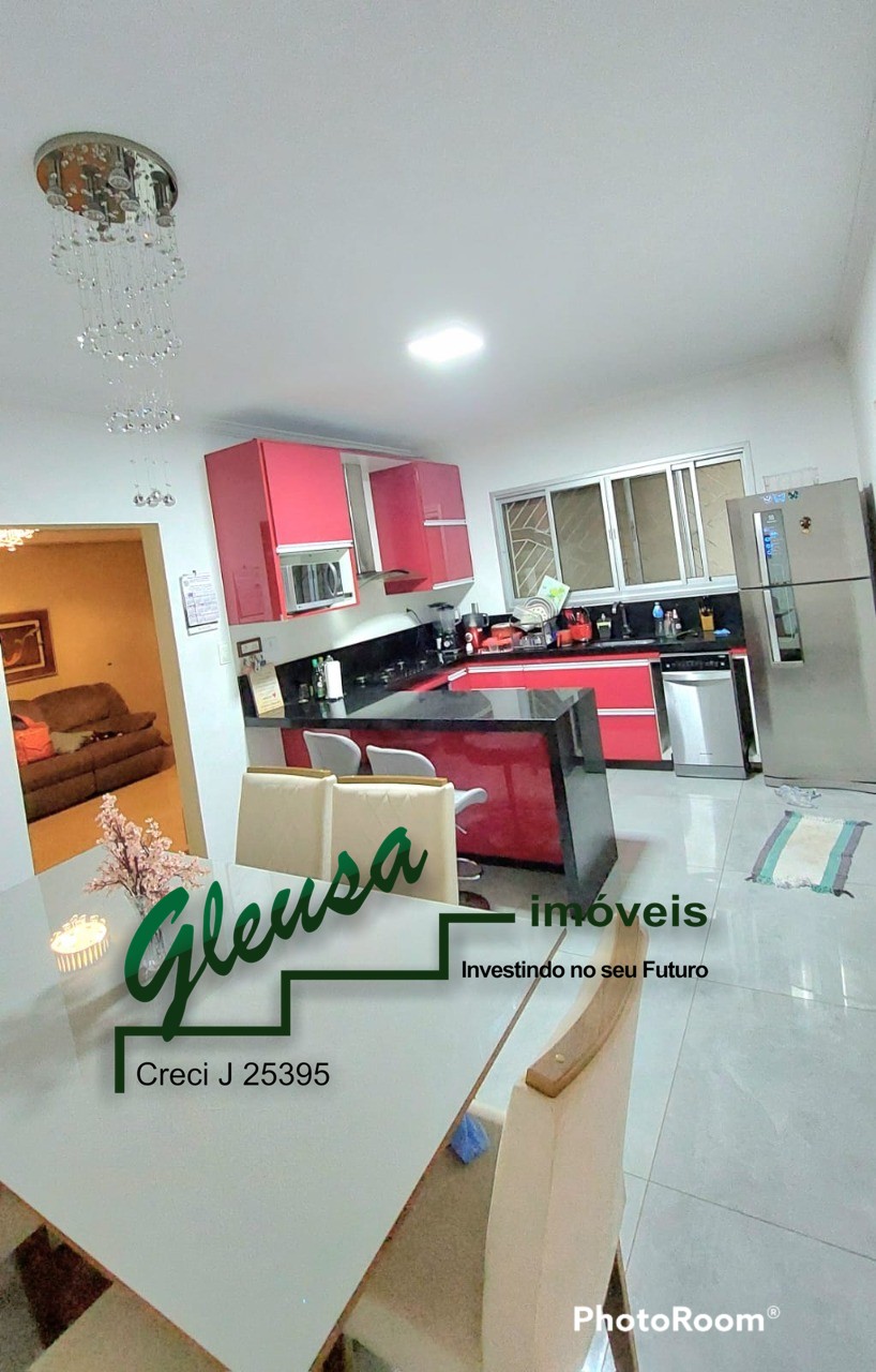 Casa, 2 quartos, 143 m² - Foto 1
