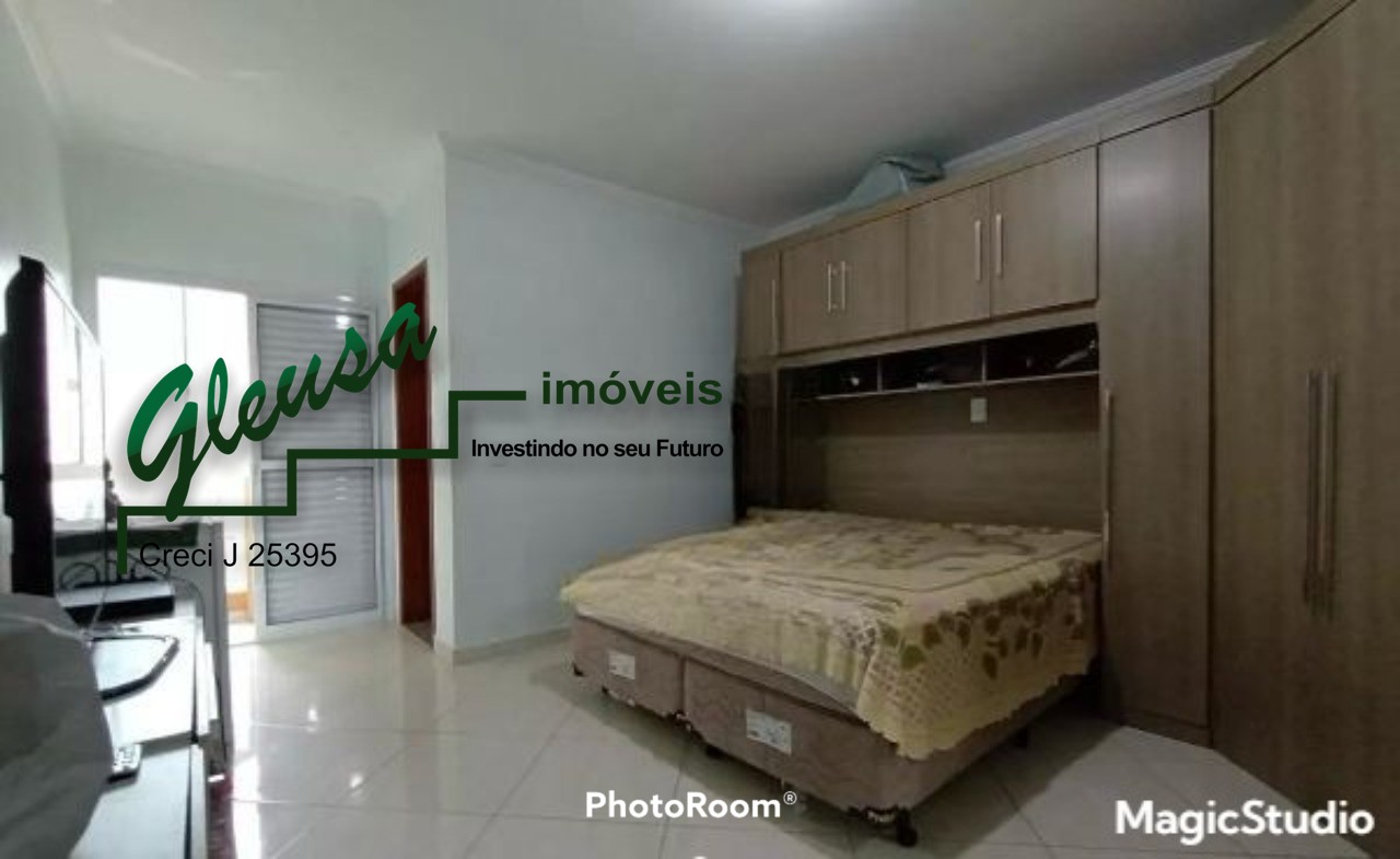 Casa, 3 quartos, 240 m² - Foto 14