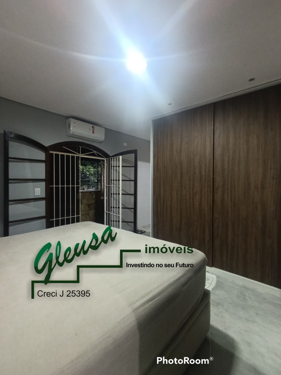Casa, 5 quartos, 260 m² - Foto 9