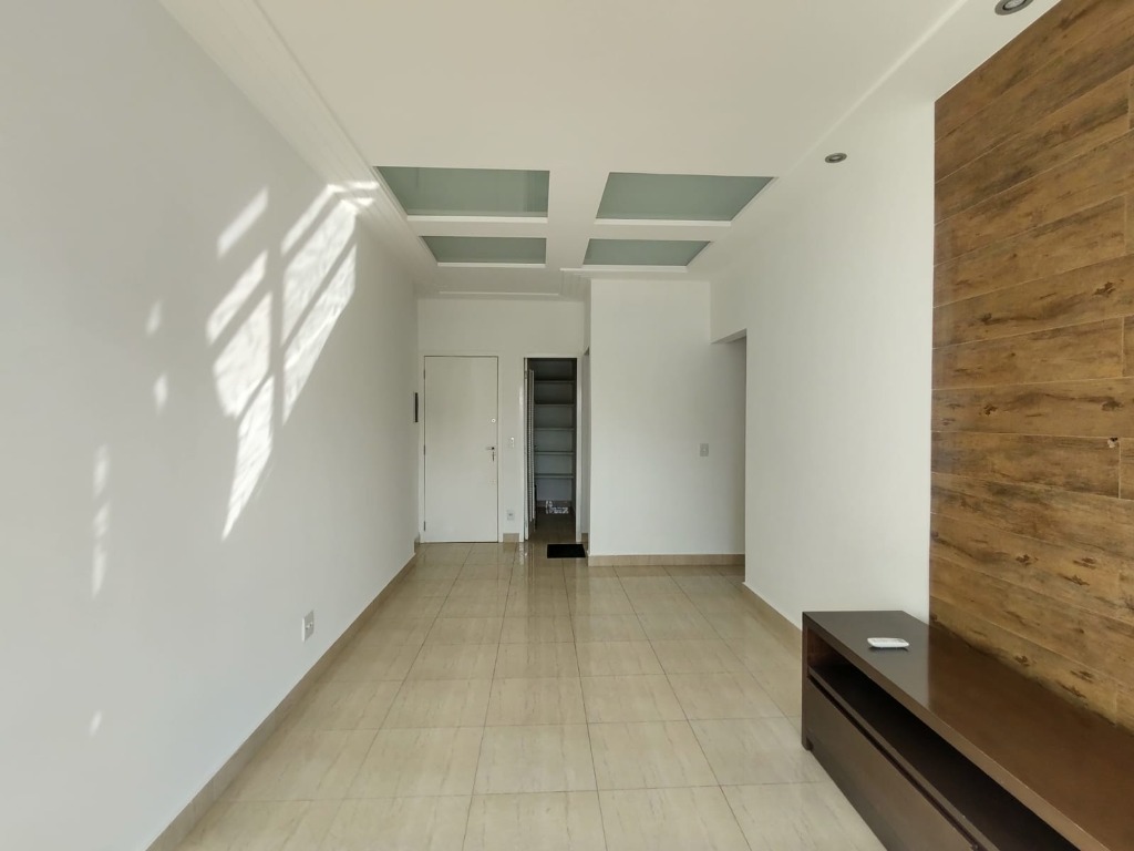 Apartamento à venda com 2 quartos, 65m² - Foto 5