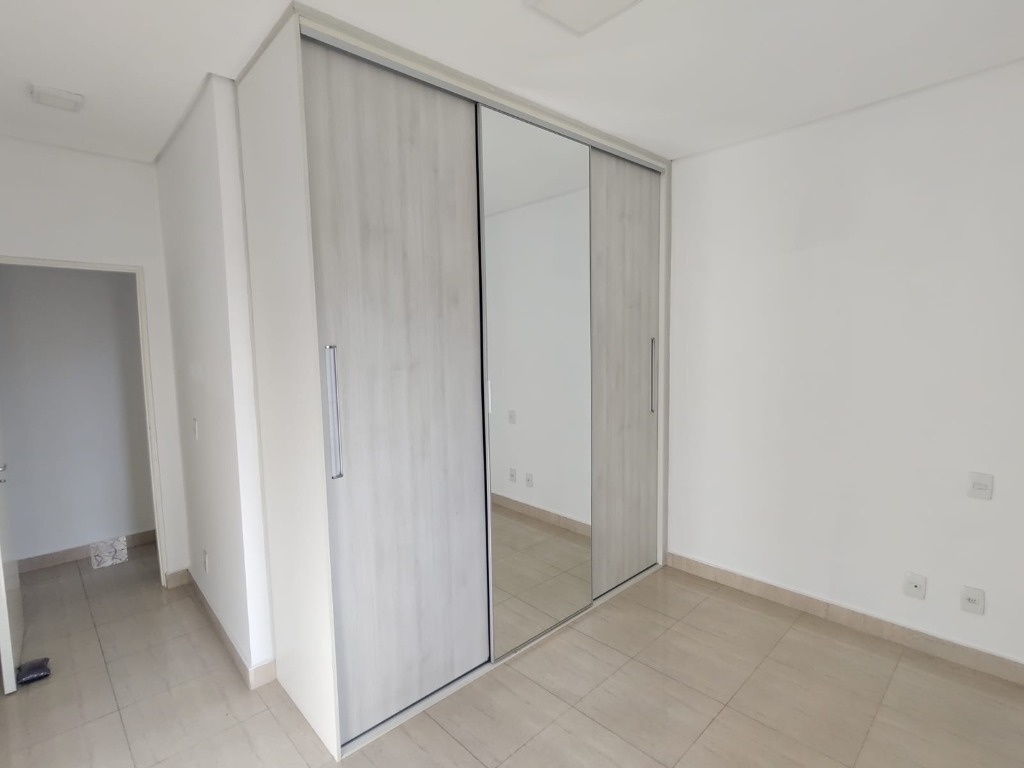 Apartamento à venda com 2 quartos, 65m² - Foto 7