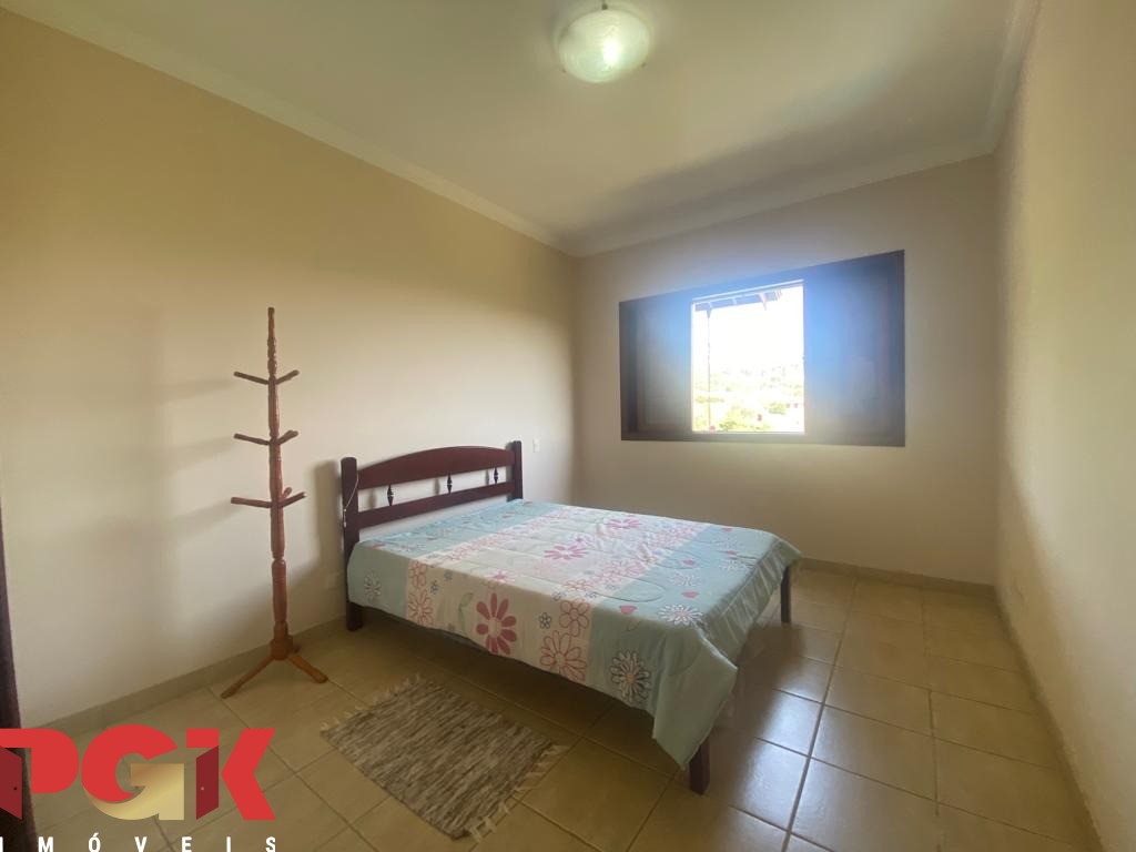 Casa à venda com 5 quartos, 392m² - Foto 14