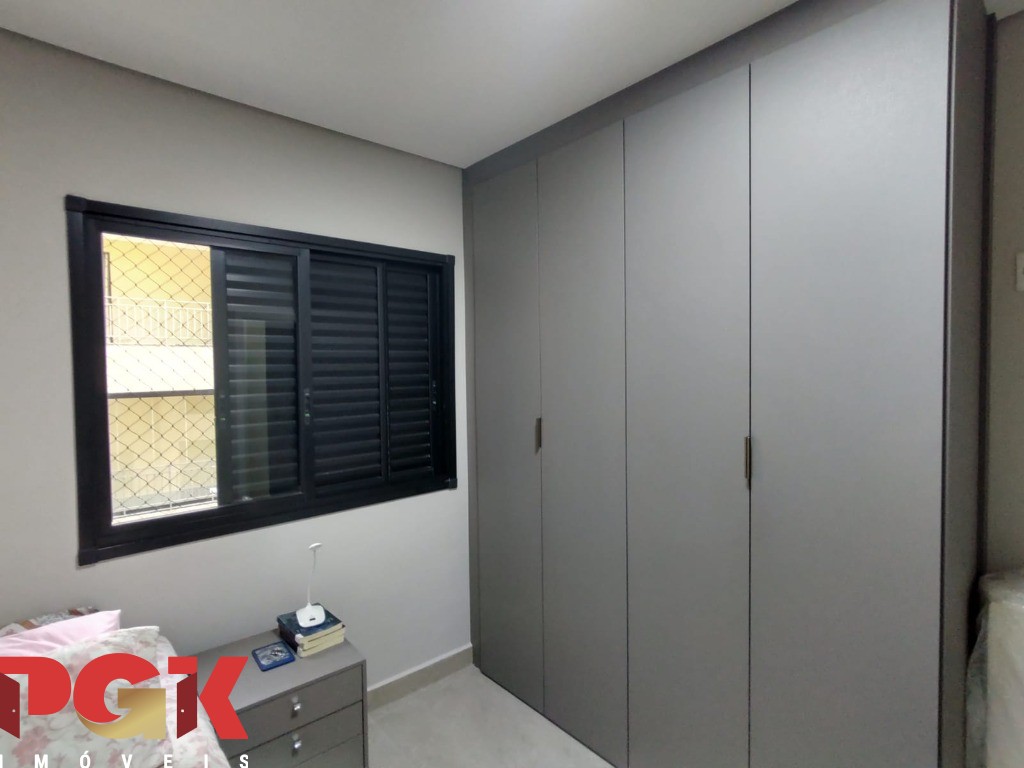 Apartamento à venda com 3 quartos, 96m² - Foto 13