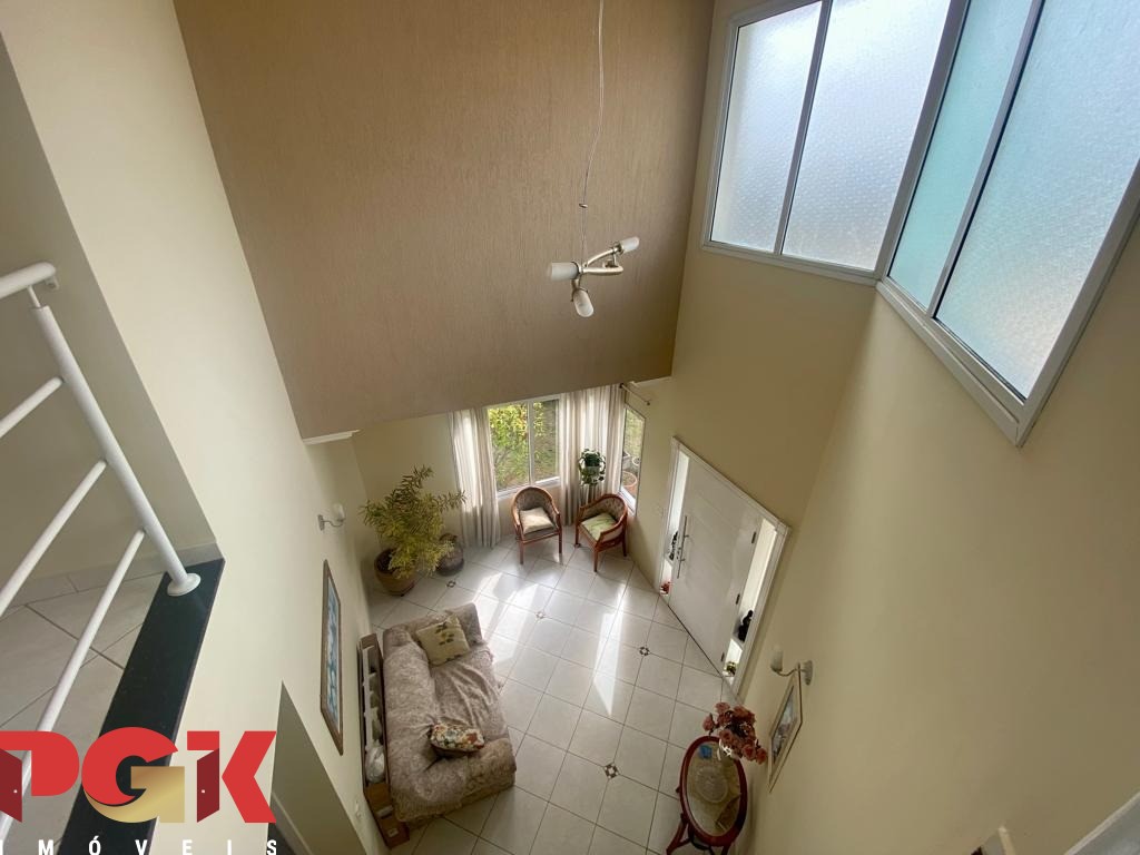 Casa à venda com 3 quartos, 600m² - Foto 13