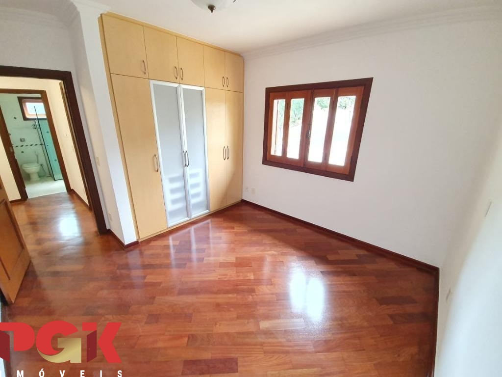 Casa à venda com 4 quartos, 500m² - Foto 13