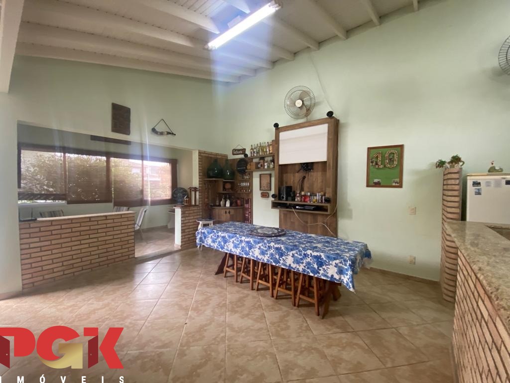 Casa à venda com 3 quartos, 600m² - Foto 23