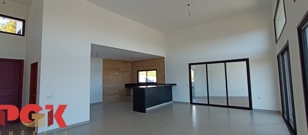 Casa térrea a venda no Condomínio Jardim Primavera - Louveira / SP