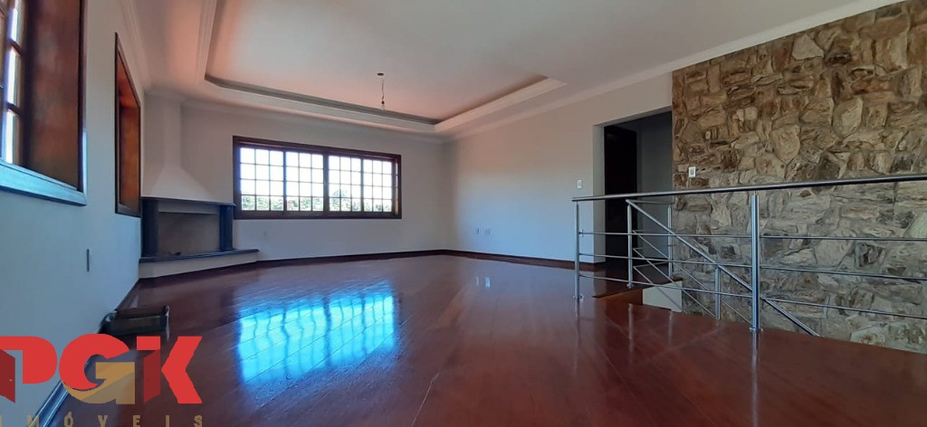 Casa à venda com 4 quartos, 376m² - Foto 6