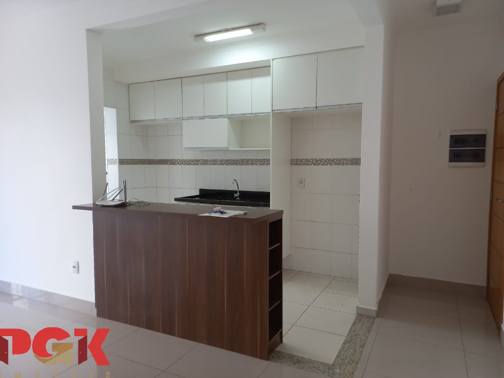 Apartamento para alugar com 2 quartos, 70m² - Foto 8