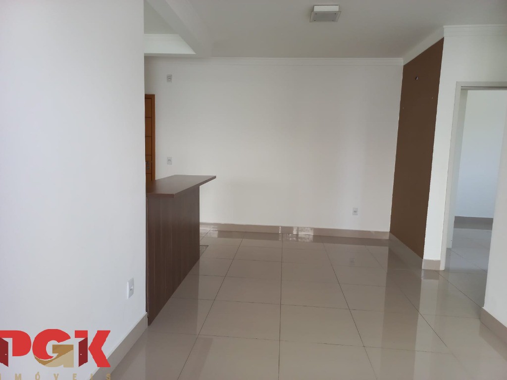 Apartamento para alugar com 2 quartos, 70m² - Foto 7