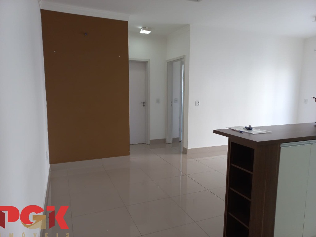 Apartamento para alugar com 2 quartos, 70m² - Foto 6