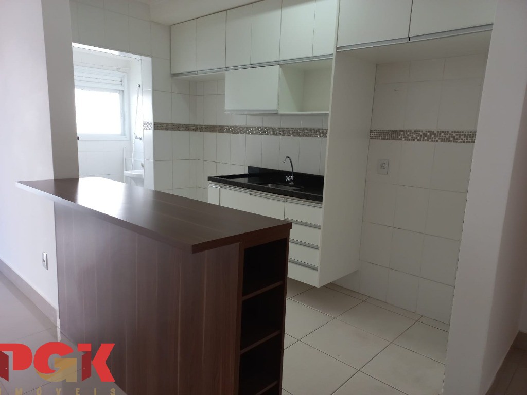 Apartamento para alugar com 2 quartos, 70m² - Foto 9