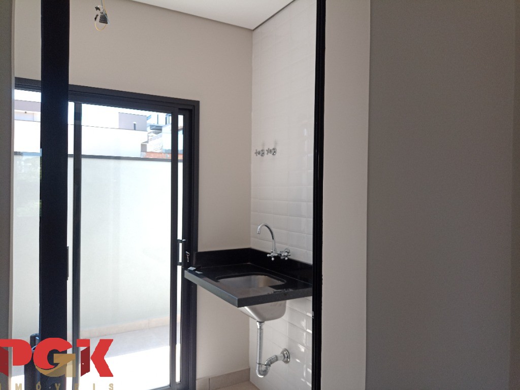 Casa à venda com 3 quartos, 169m² - Foto 11