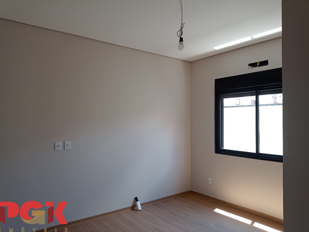 Casa à venda com 3 quartos, 169m² - Foto 25