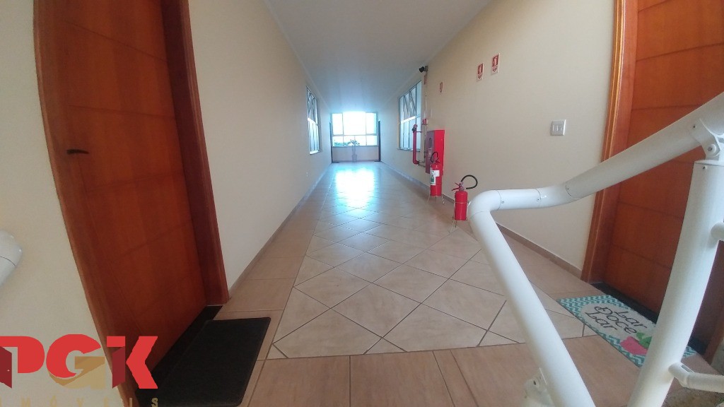 Apartamento à venda com 2 quartos, 103m² - Foto 3