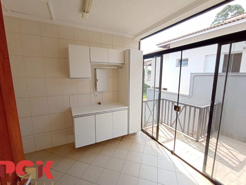 Casa para alugar com 3 quartos, 317m² - Foto 15