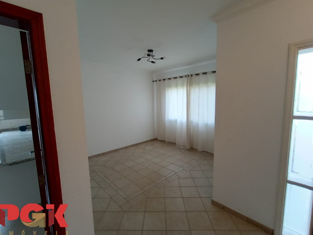 Casa para alugar com 3 quartos, 317m² - Foto 10