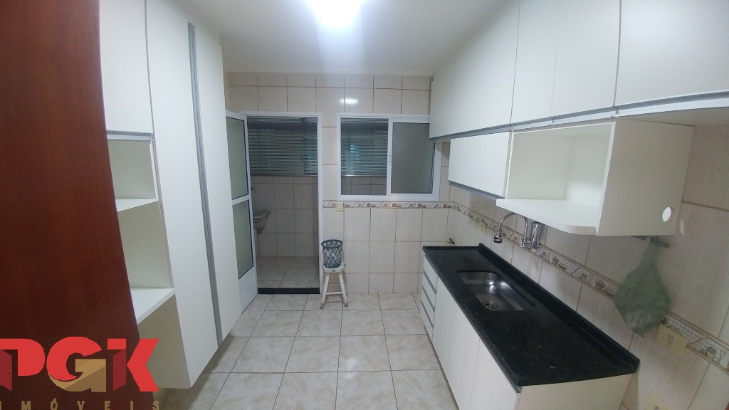 Apartamento à venda com 2 quartos, 103m² - Foto 7