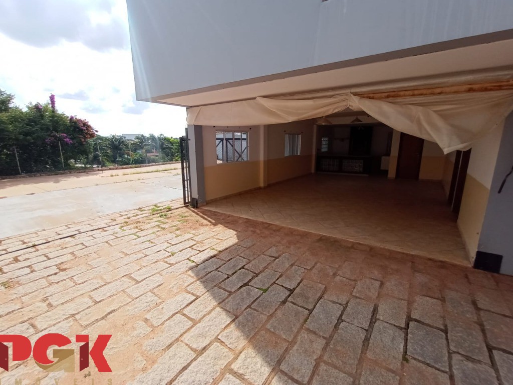 Casa para alugar com 3 quartos, 317m² - Foto 6