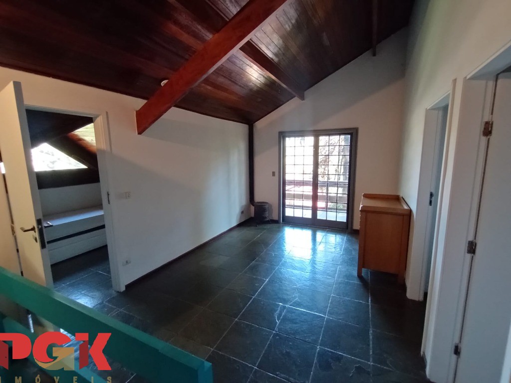 Casa à venda e aluguel com 3 quartos, 205m² - Foto 17