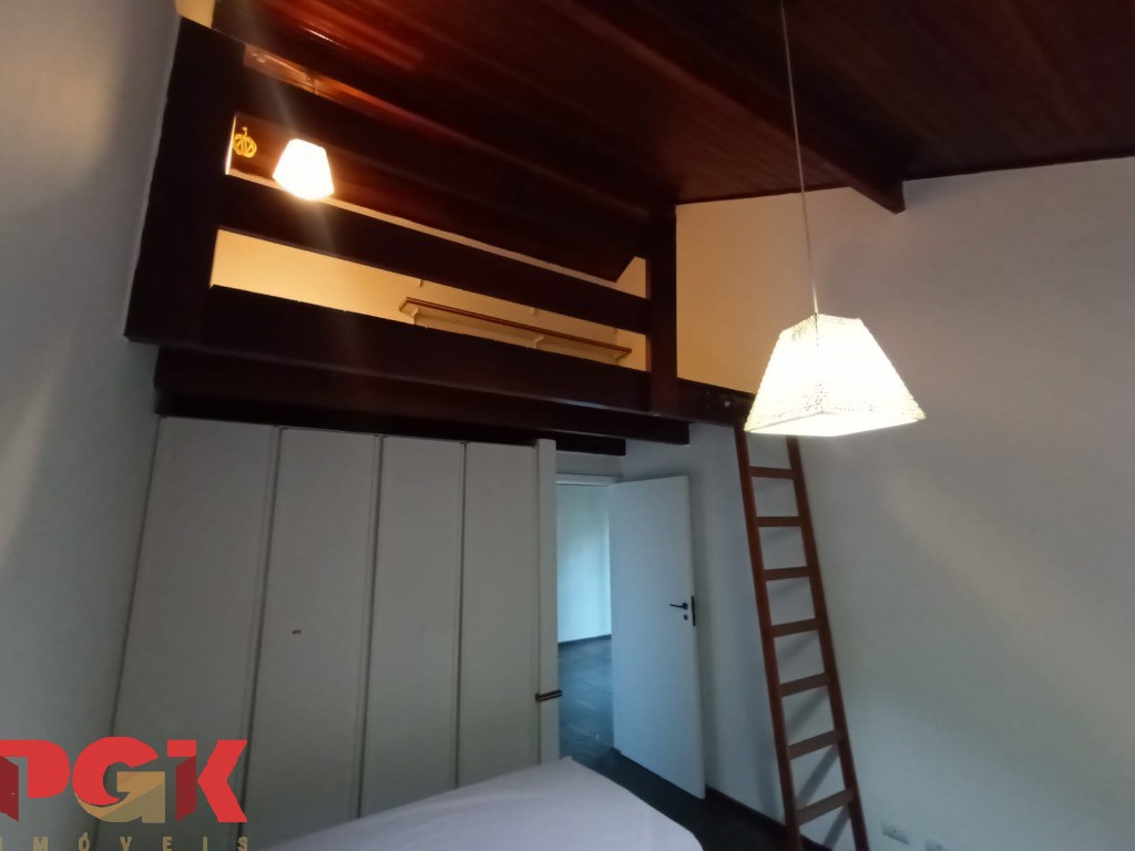 Casa à venda e aluguel com 3 quartos, 205m² - Foto 26