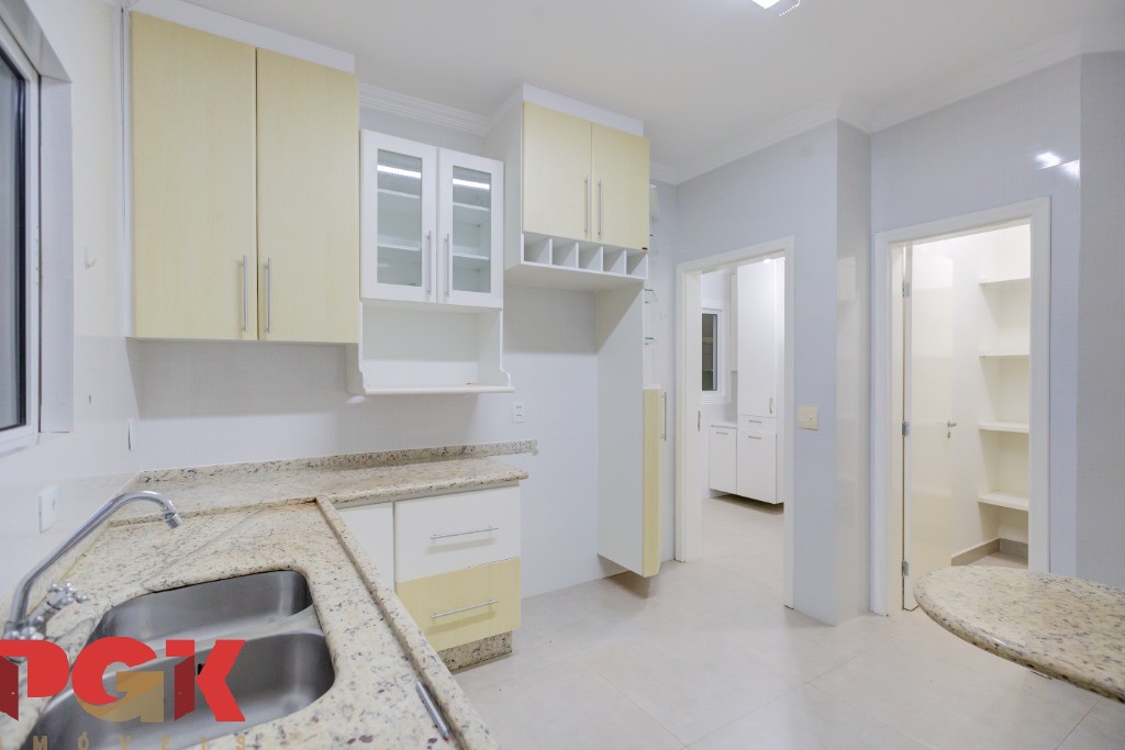 Casa à venda com 3 quartos, 249m² - Foto 42