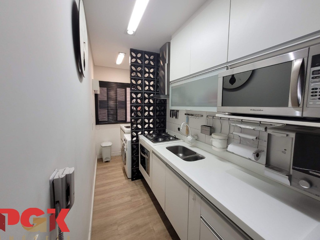 Apartamento à venda com 3 quartos, 96m² - Foto 18