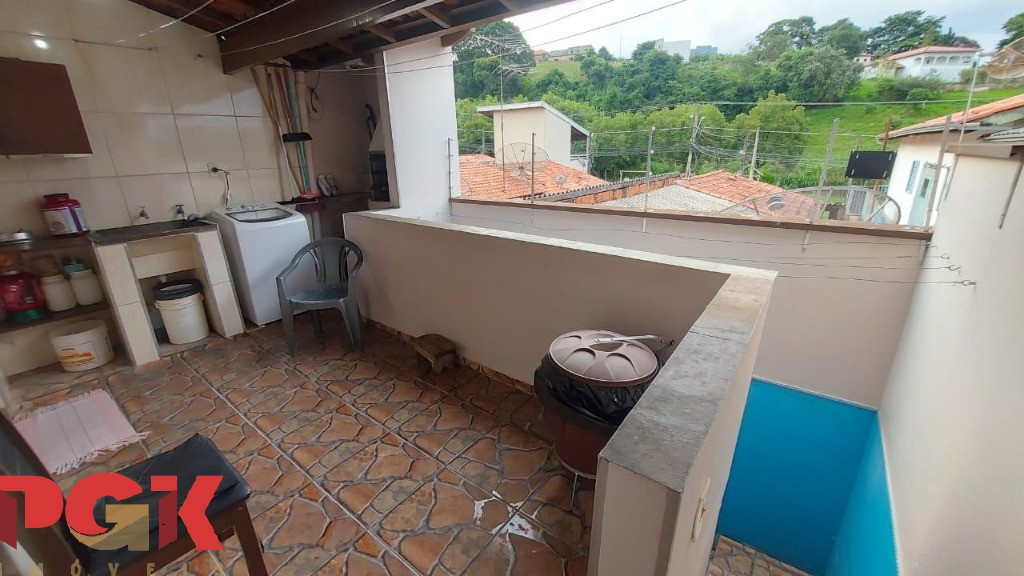 Casa à venda com 3 quartos, 88m² - Foto 16