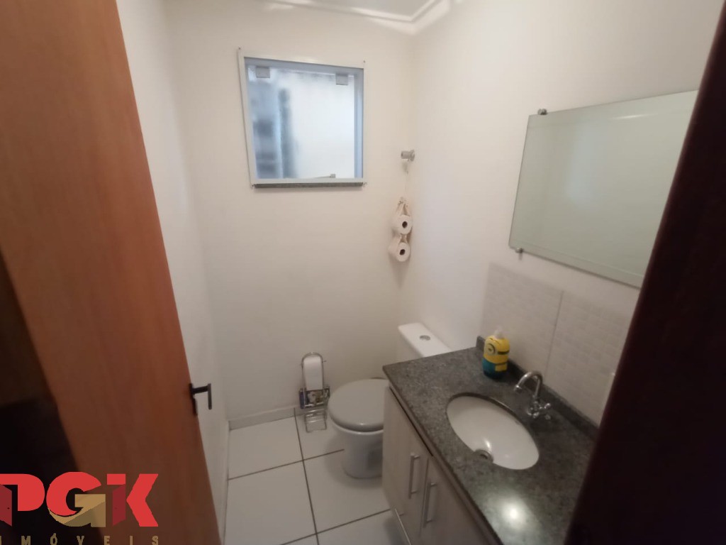 Casa à venda com 2 quartos, 75m² - Foto 6