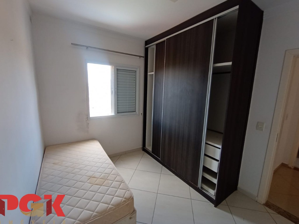 Apartamento à venda com 3 quartos, 75m² - Foto 12