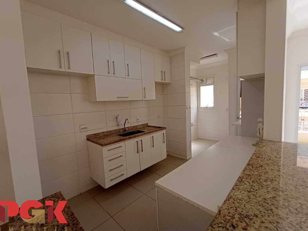 Apartamento para alugar com 3 quartos, 94m² - Foto 4