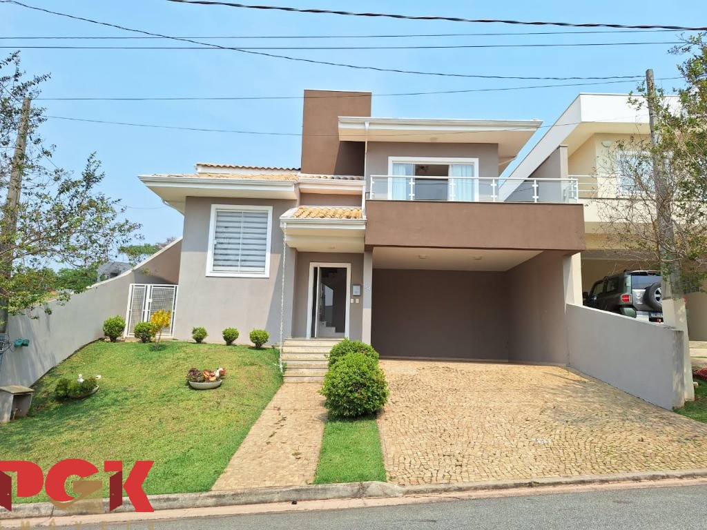 Casa à venda com 3 quartos, 190m² - Foto 1