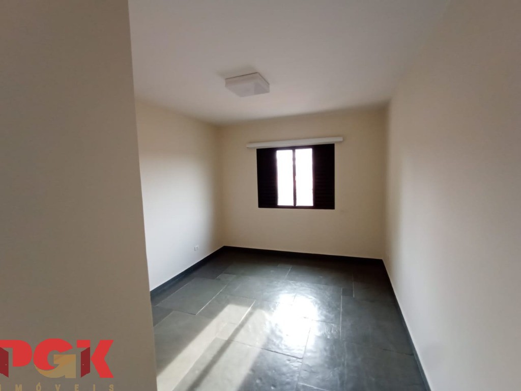 Casa à venda com 4 quartos, 229m² - Foto 23