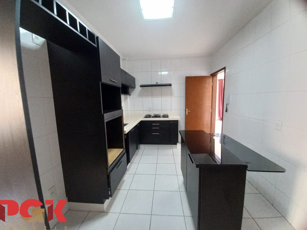 Apartamento à venda com 3 quartos - Foto 11