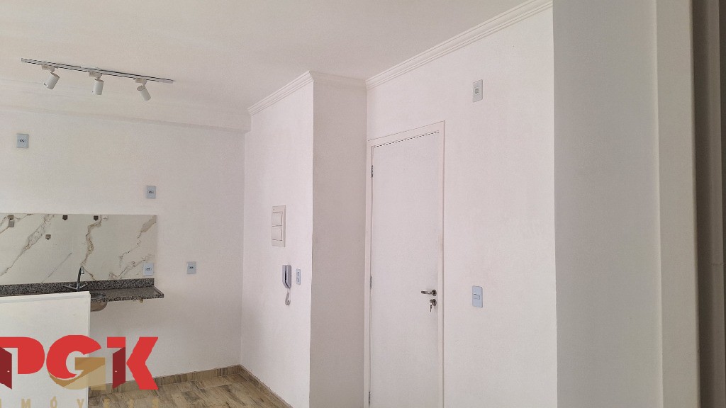 Apartamento para alugar com 2 quartos, 44m² - Foto 4