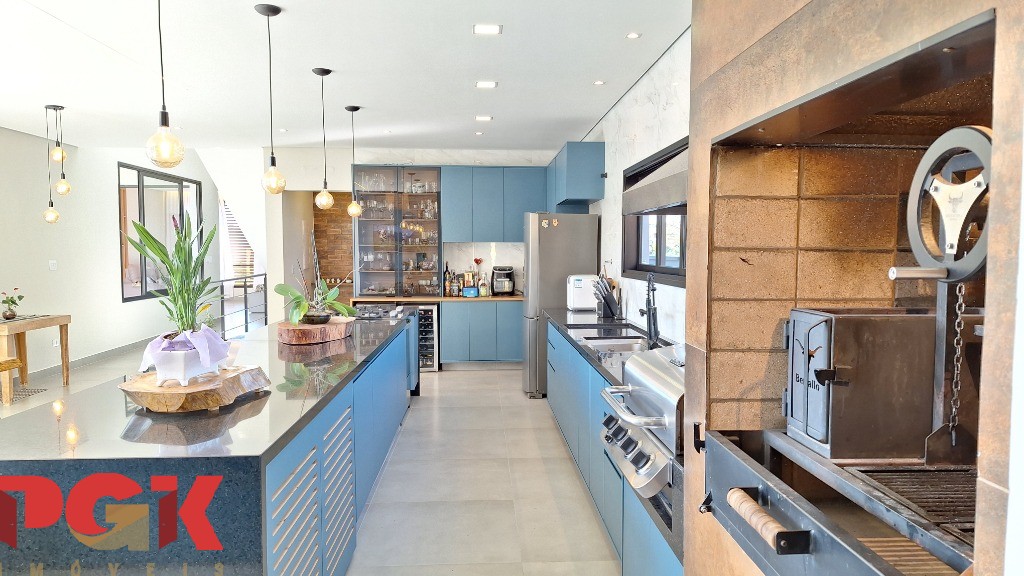 Casa, 3 quartos, 272 m² - Foto 15