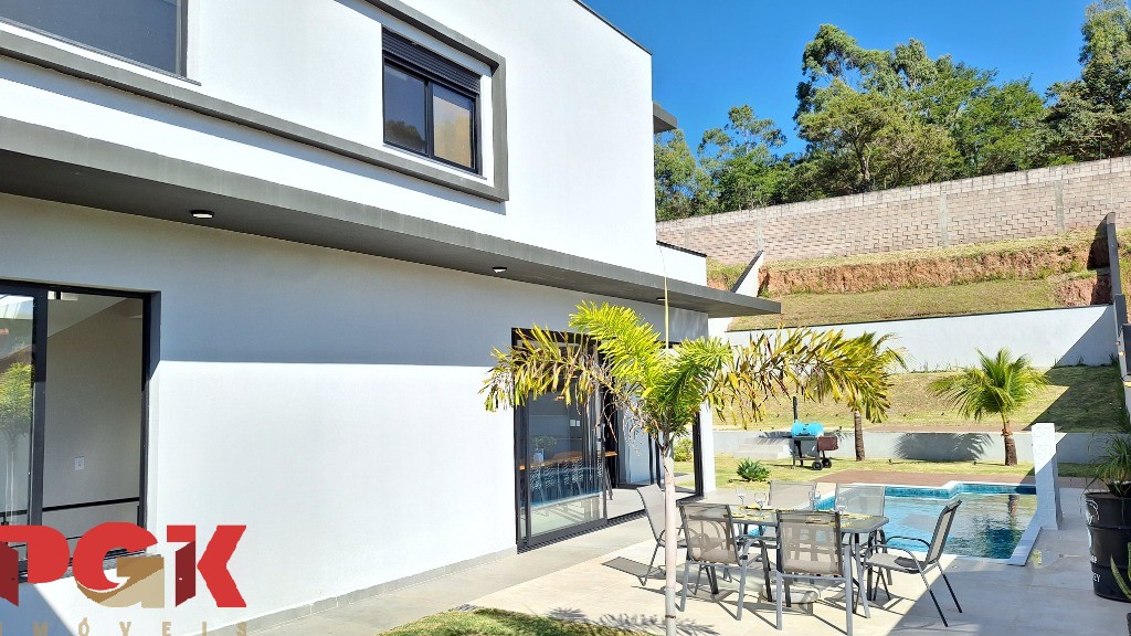 Casa, 3 quartos, 272 m² - Foto 47