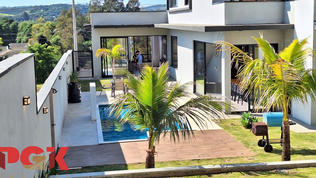 Casa, 3 quartos, 272 m² - Foto 48