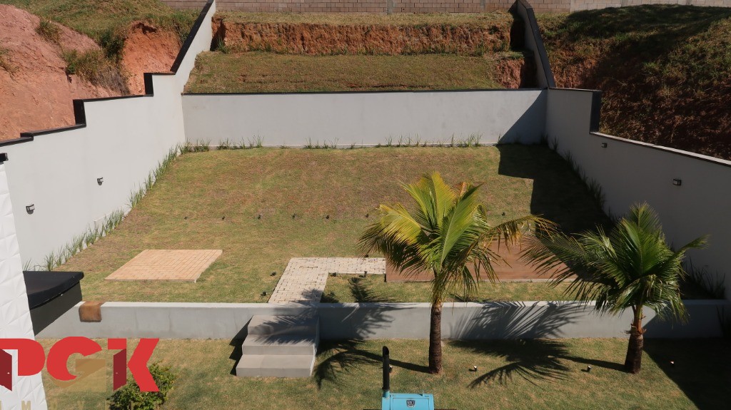 Casa, 3 quartos, 272 m² - Foto 43