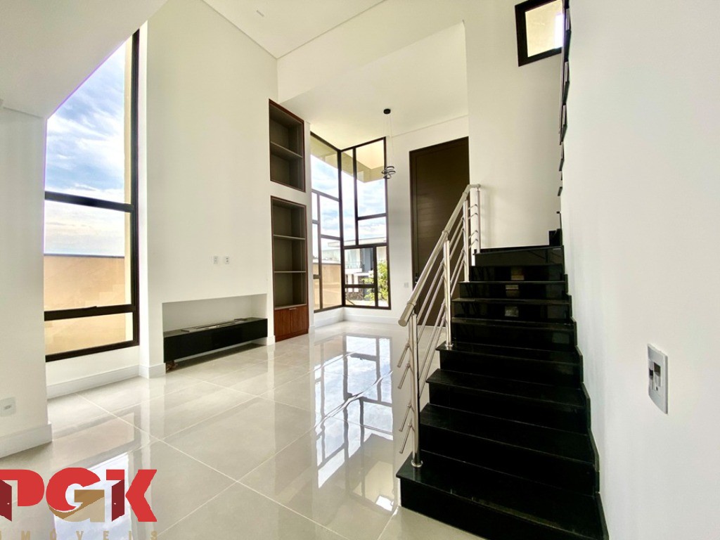 Casa, 3 quartos, 241 m² - Foto 6
