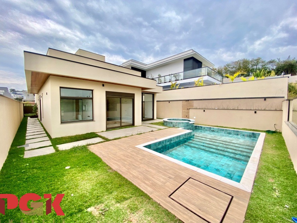 Casa, 3 quartos, 241 m² - Foto 36