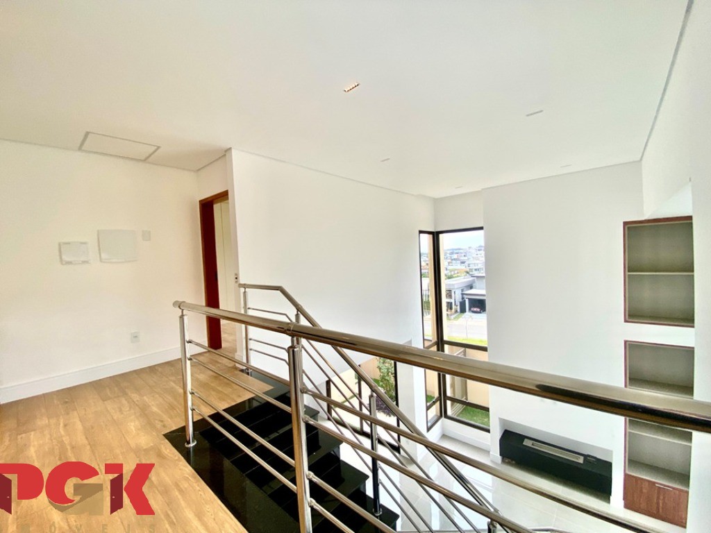 Casa, 3 quartos, 241 m² - Foto 28