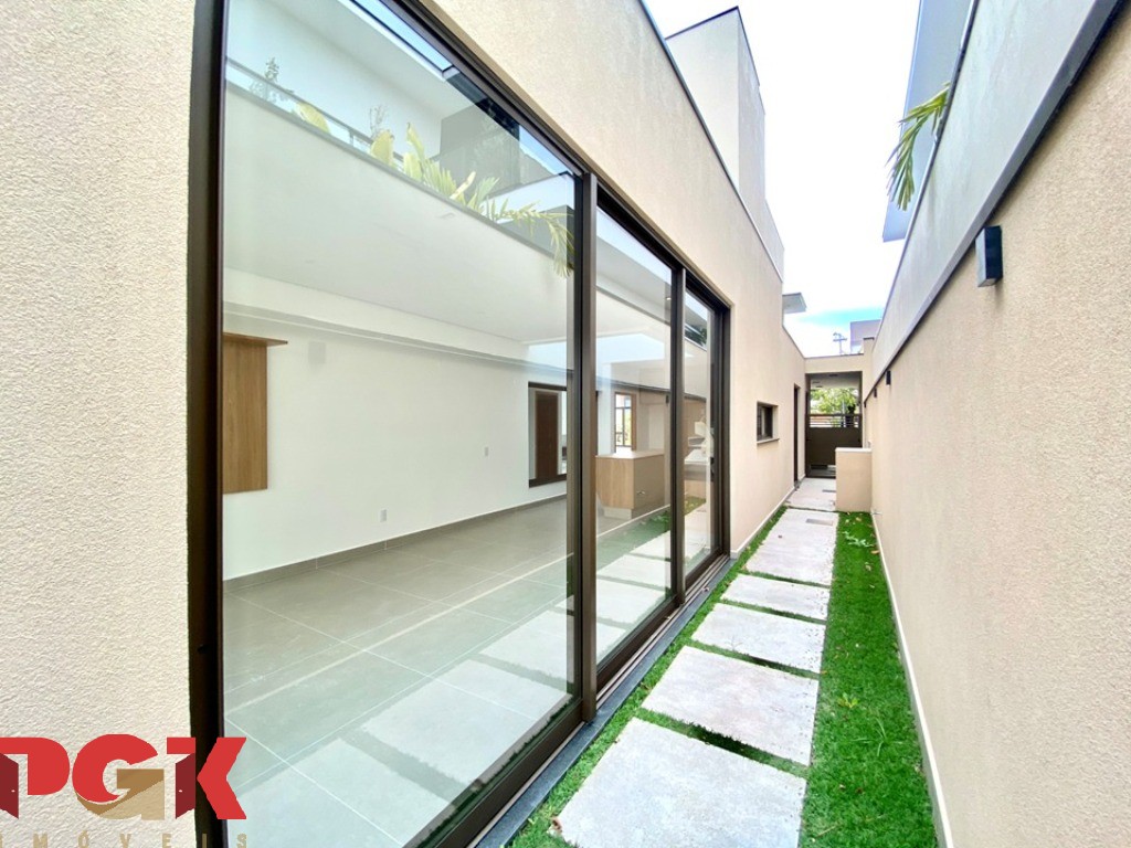 Casa, 3 quartos, 241 m² - Foto 40