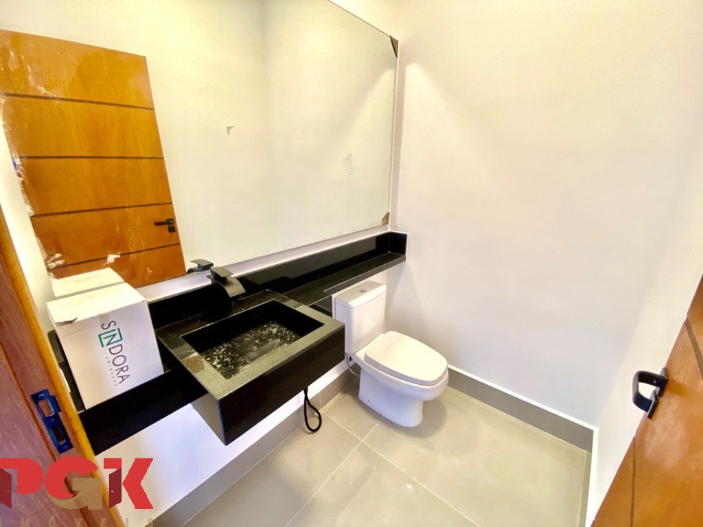 Casa, 3 quartos, 241 m² - Foto 8
