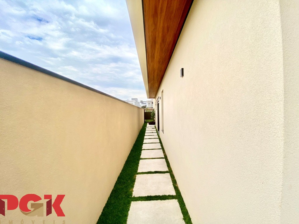 Casa, 3 quartos, 241 m² - Foto 42